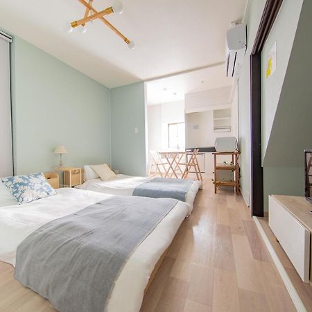 Ferienwohnung Guumi Ōsaka Exterior foto